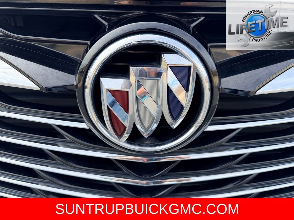 Used 2024 Buick Enclave Essence image 24