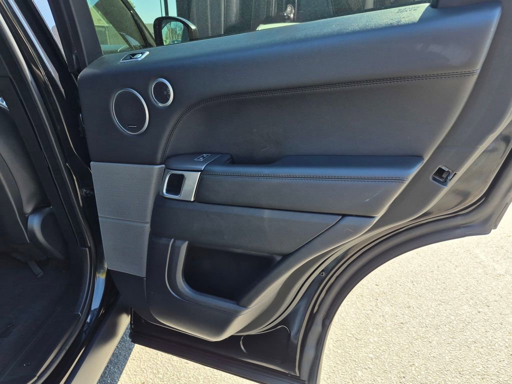 Used 2021 Land Rover Range Rover Sport SE image 33