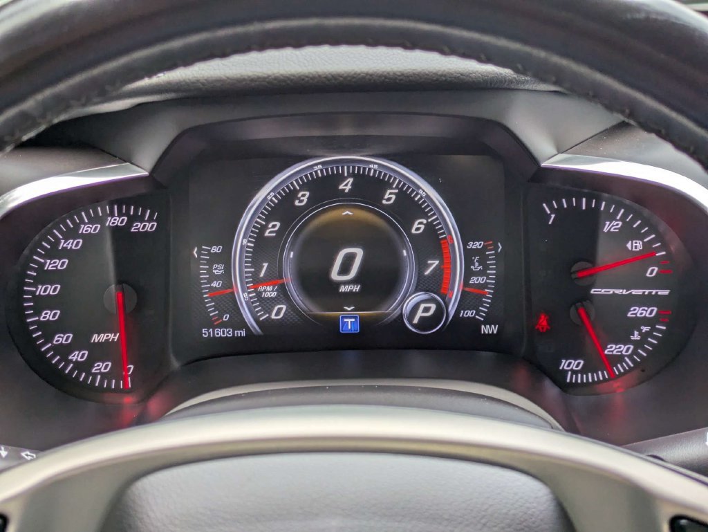 Used 2018 Chevrolet Corvette Stingray Coupe w/ 1LT RWD image 23