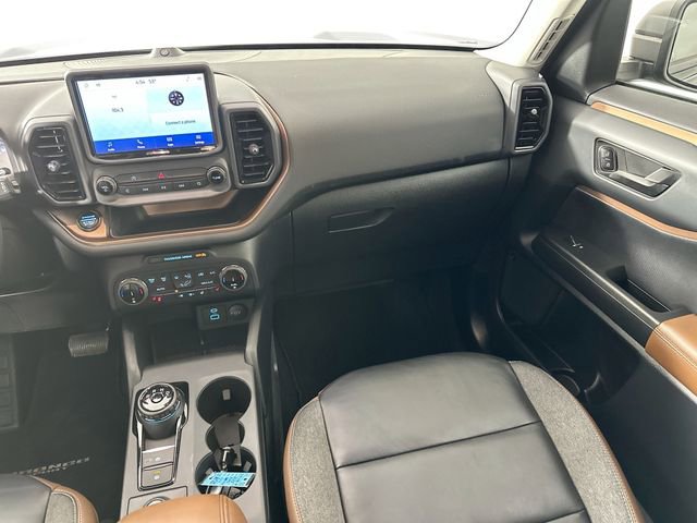 Used 2022 Ford Bronco Sport Outer Banks w/ Tech Package AWD/4WD image 27