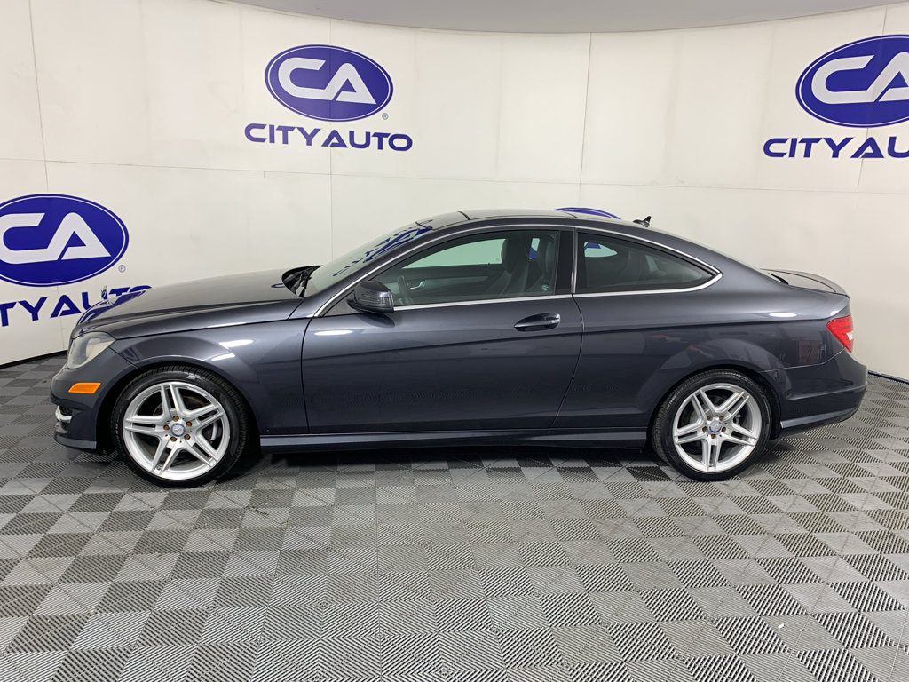 Used 2013 Mercedes-Benz C 250 Coupe image 6