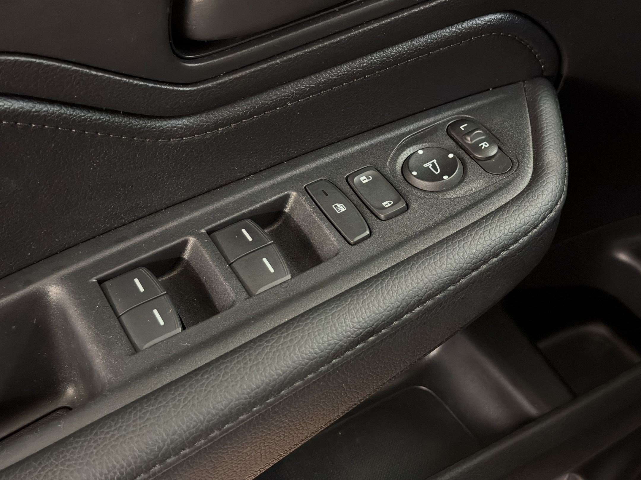 Certified 2025 Honda Odyssey Sport-L image 13