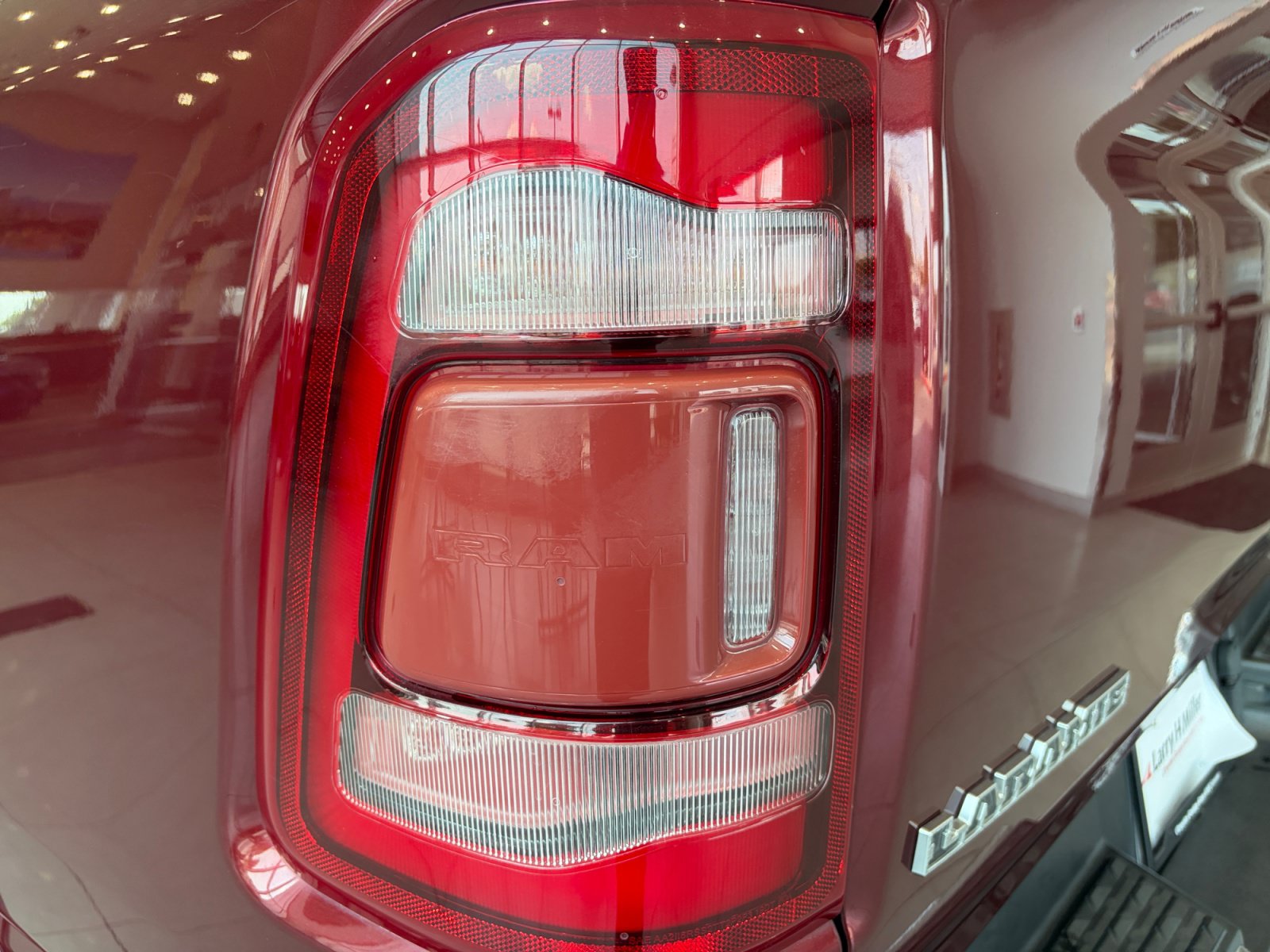 Used 2021 RAM 1500 Laramie AWD/4WD image 27