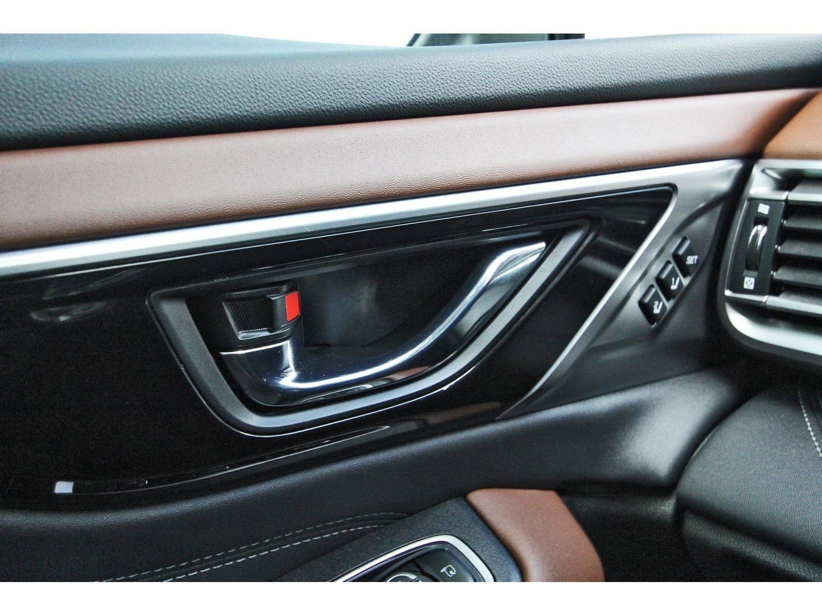 Certified 2024 Subaru Outback Touring image 22