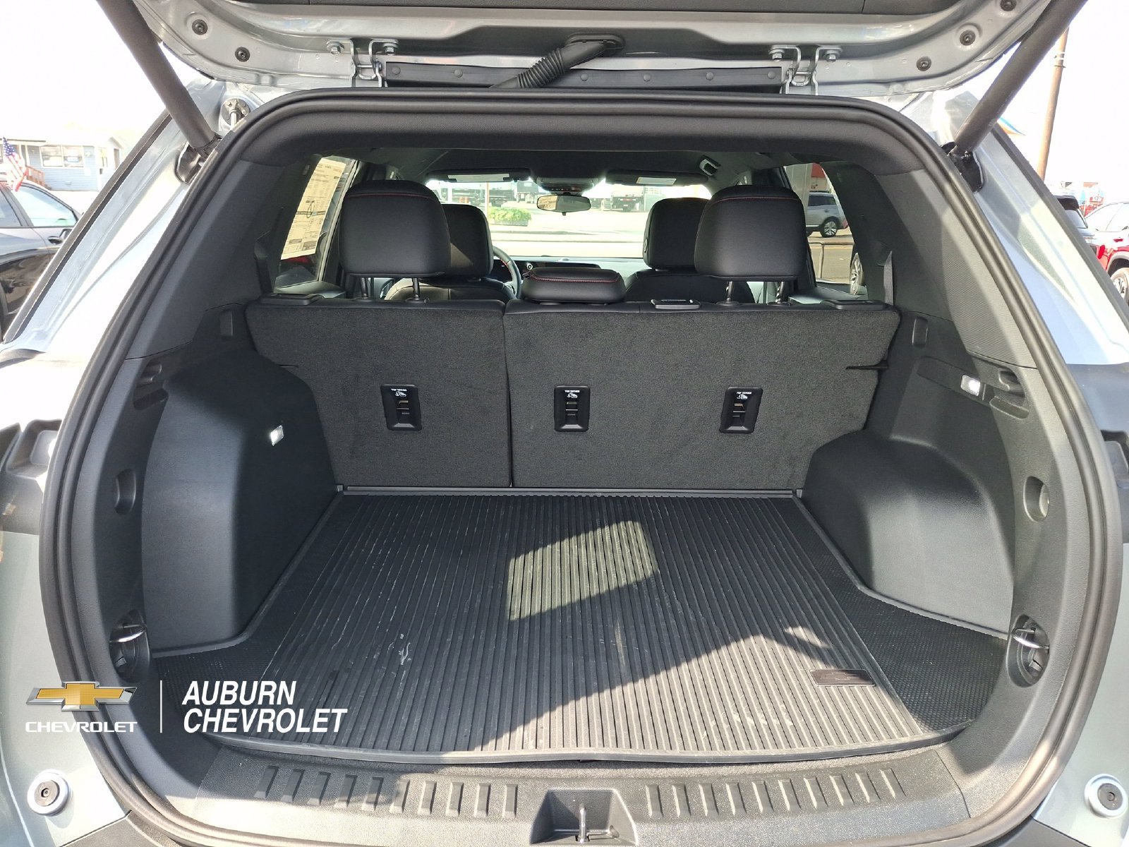 New 2027 Chevrolet Equinox RS w/ LPO, Floor Liner Package AWD/4WD image 18