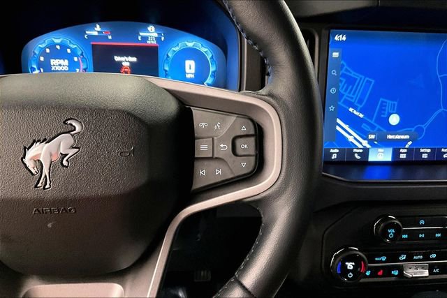 Used 2025 Ford Bronco Badlands image 24