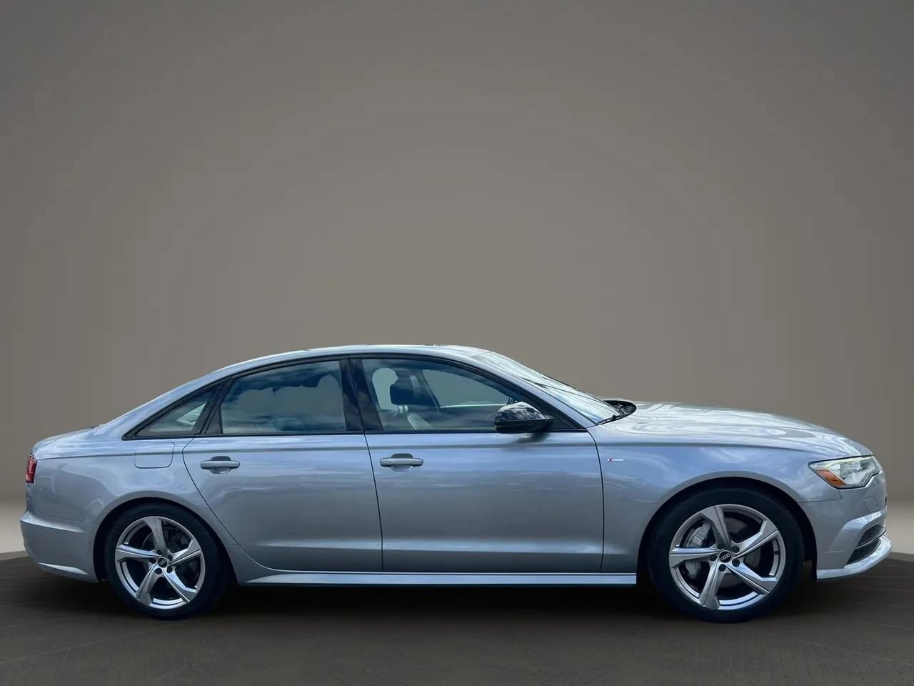 Used 2018 Audi A6 2.0T Premium w/ 20" Black Optic Wheel Package AWD/4WD image 7