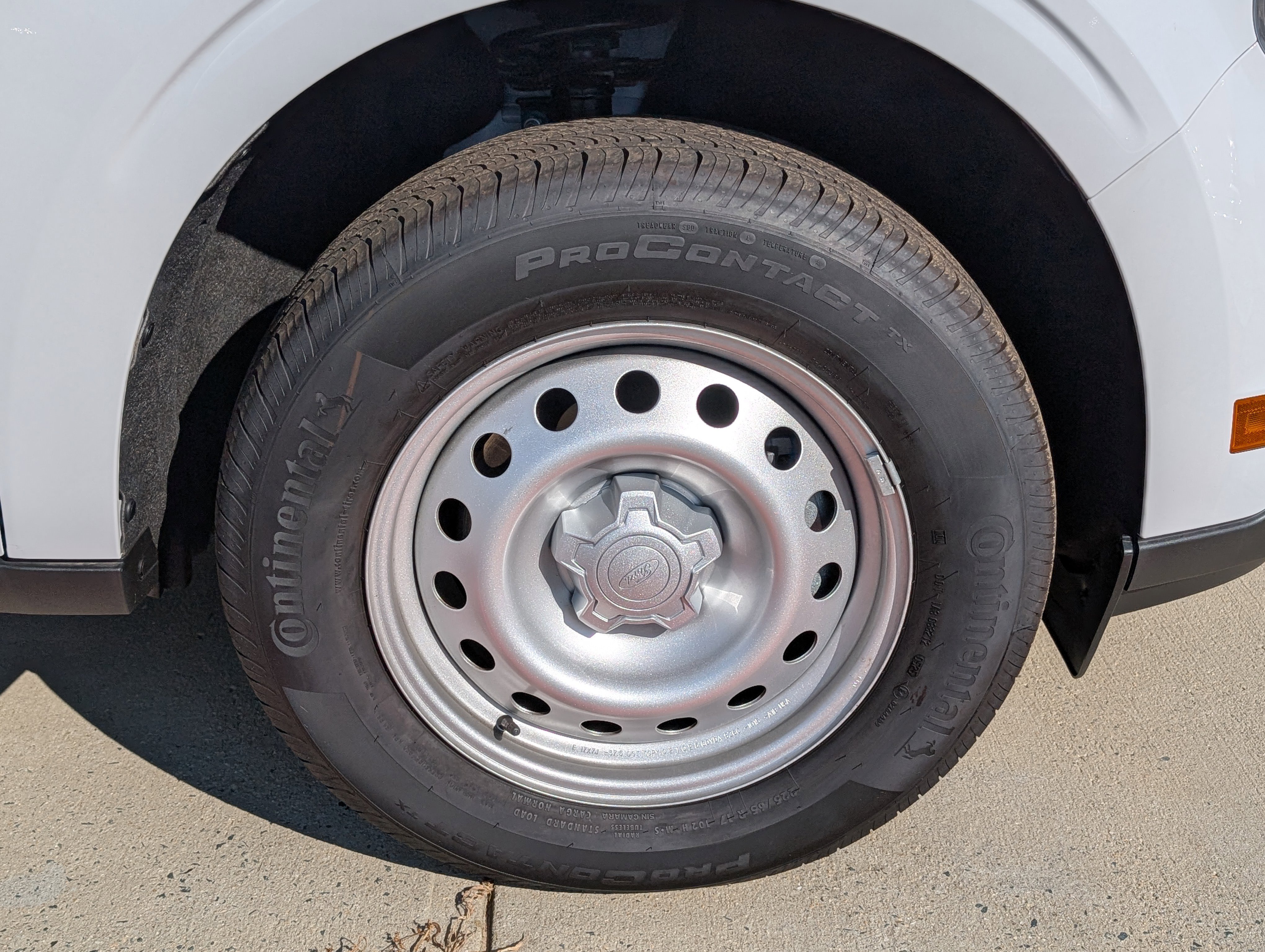 New 2025 Ford Maverick XL w/ Equipment Group 102A image 5