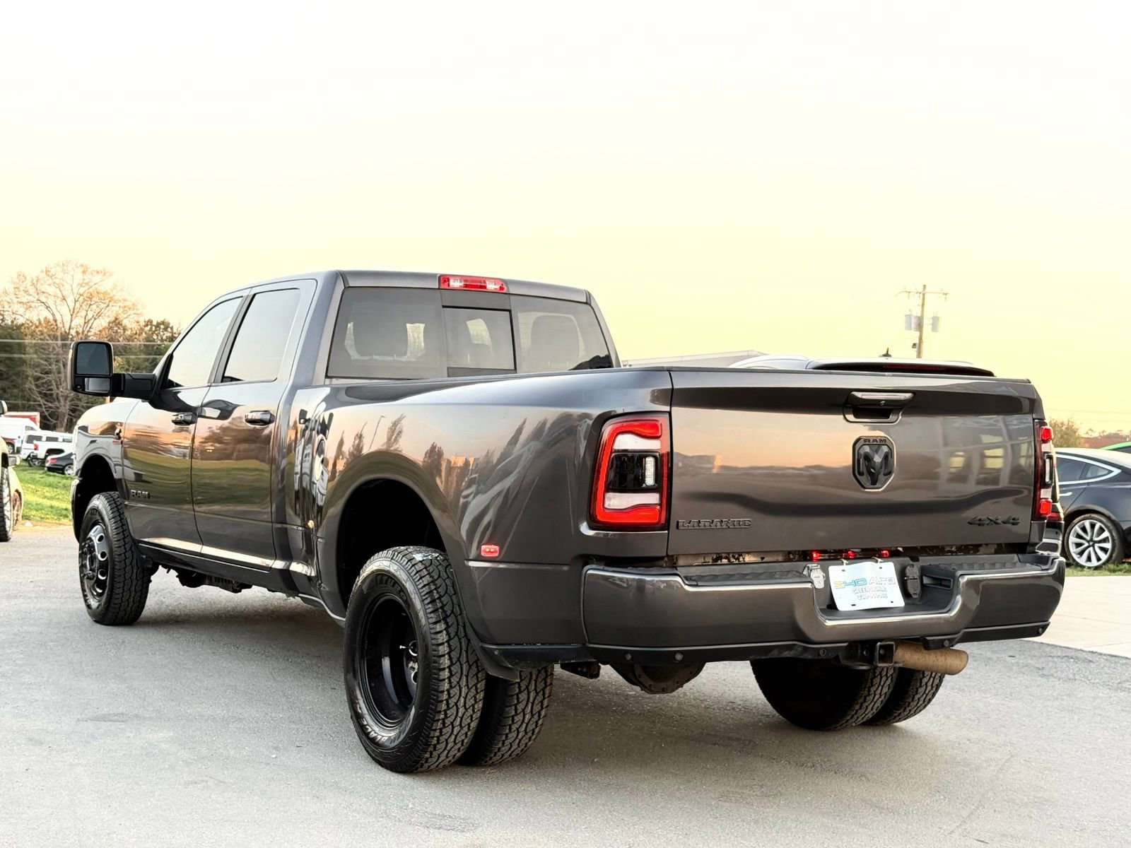 Used 2023 RAM 3500 Laramie image 19