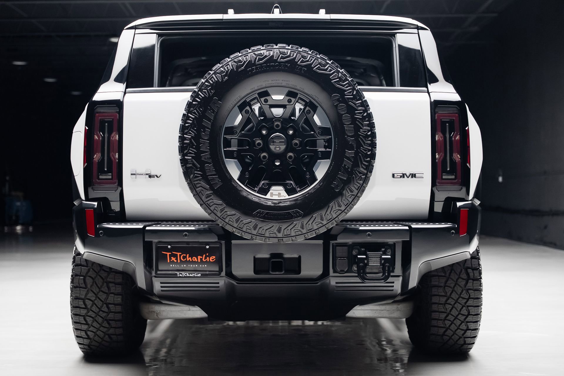 Used 2024 GMC Hummer EV 2X w/ Extreme Off-Road Package image 28