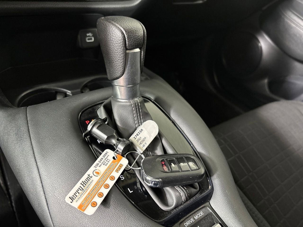 Used 2024 Honda HR-V LX image 16