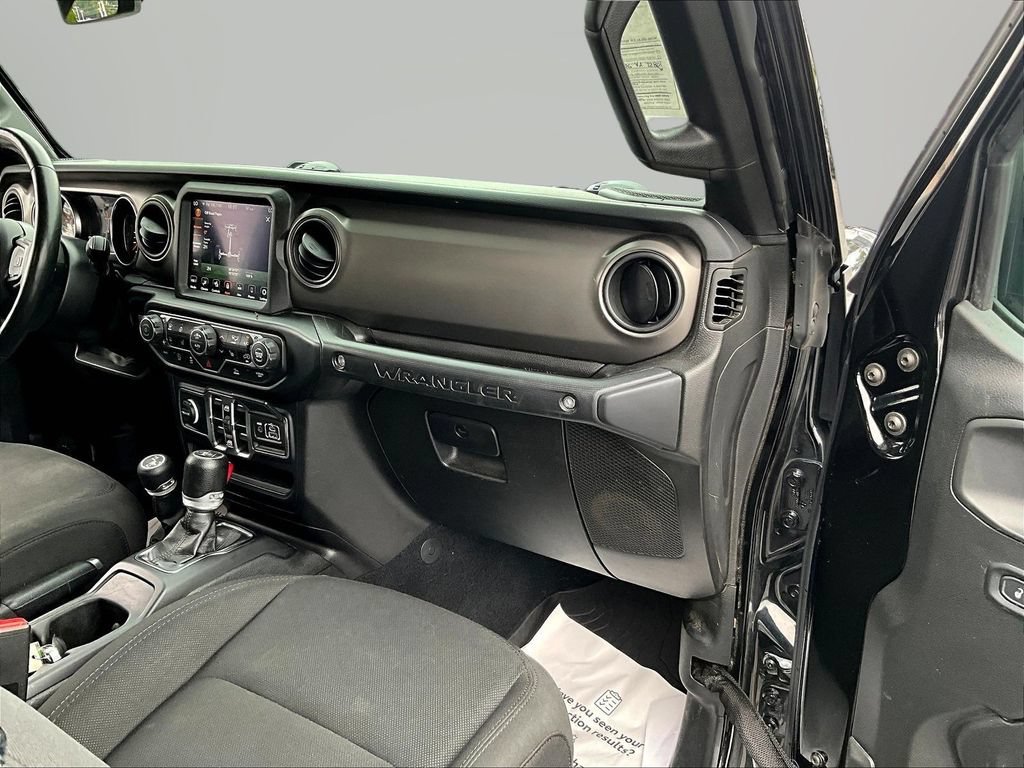Used 2022 Jeep Wrangler Unlimited Sport AWD/4WD image 26