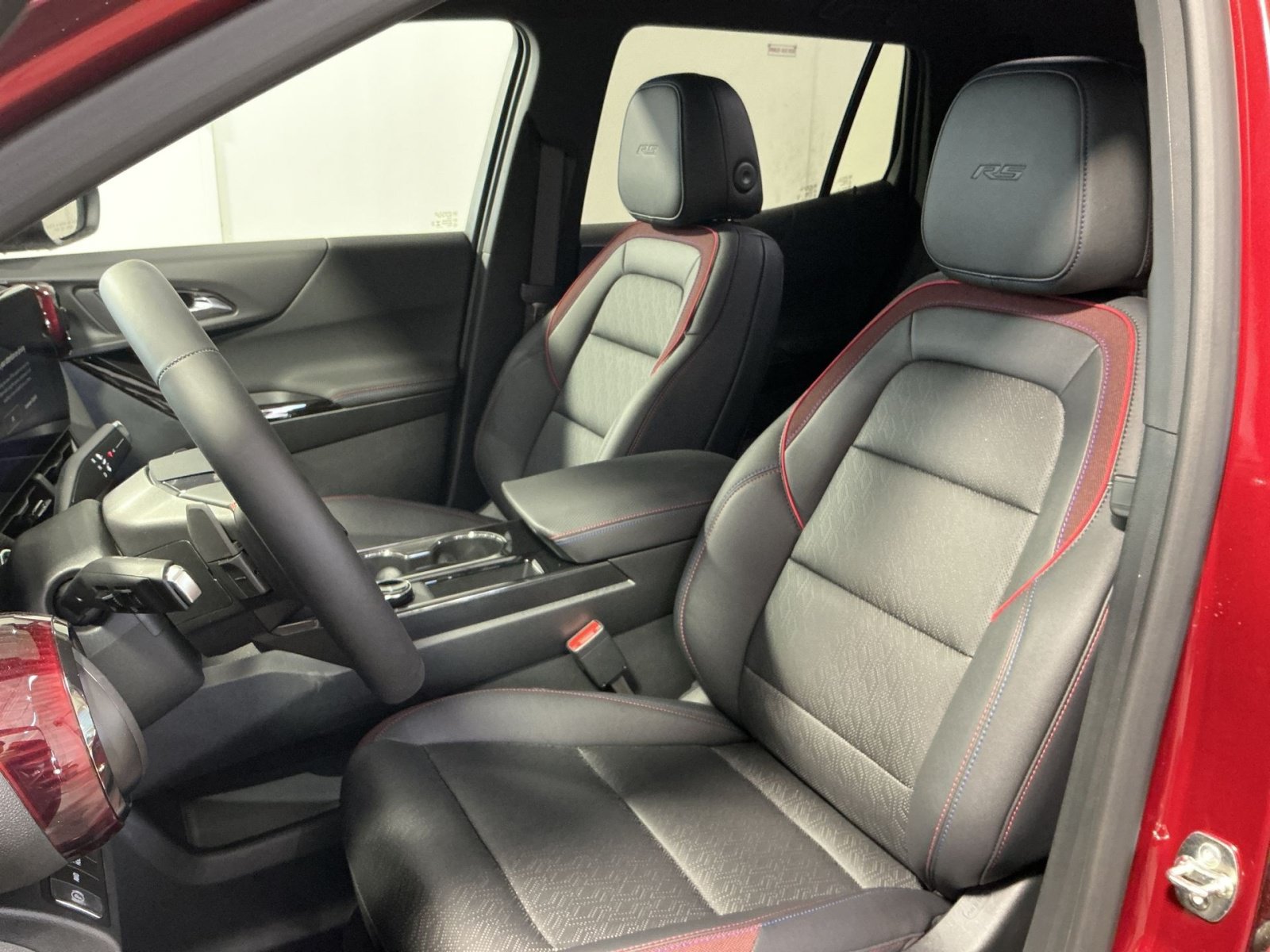 New 2026 Chevrolet Equinox RS w/ Safety and Technology Package AWD/4WD image 14