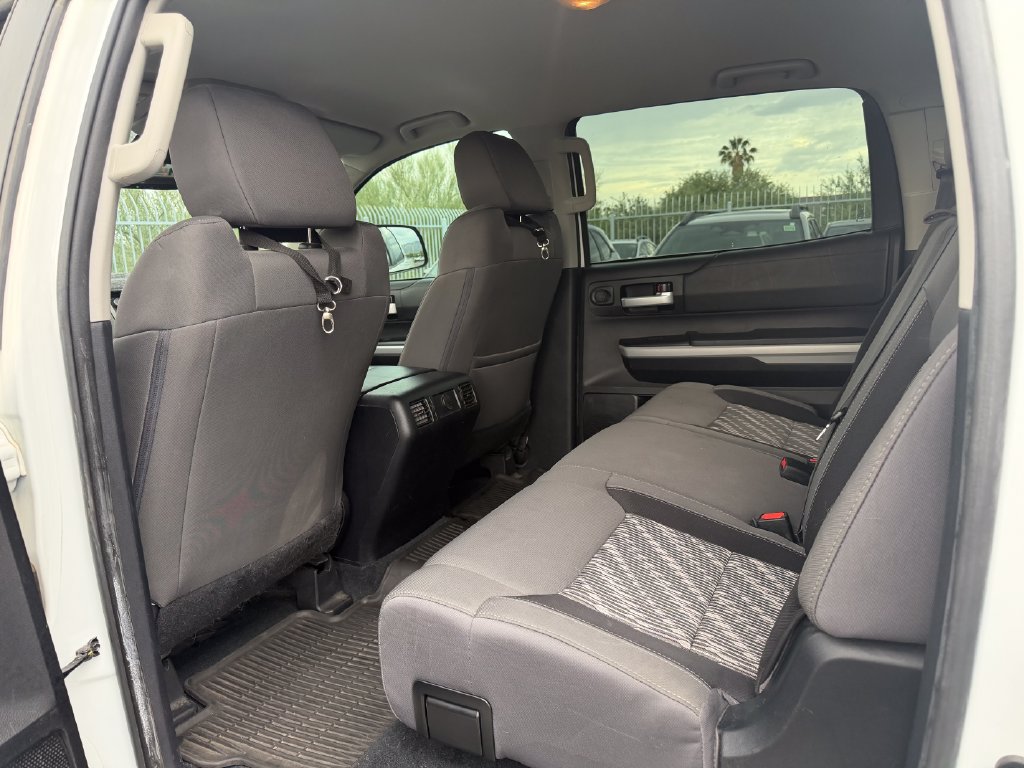 Used 2020 Toyota Tundra SR5 w/ SR5 Convenience Package RWD image 6
