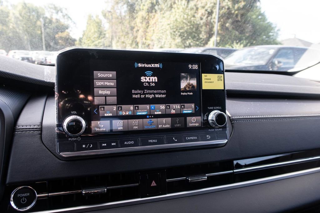 New 2024 Mitsubishi Outlander ES image 37