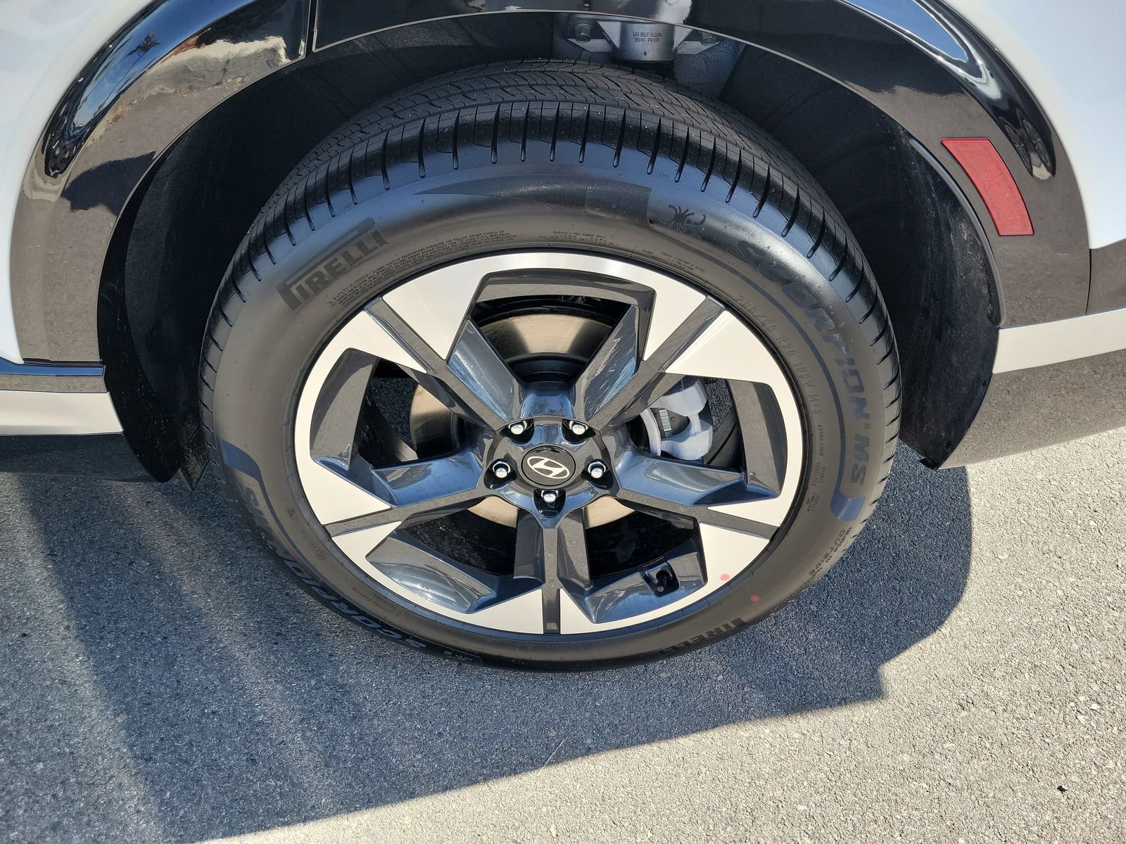 New 2026 Hyundai Palisade Limited FWD image 22