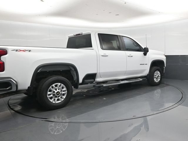 Used 2022 Chevrolet Silverado 2500 LT AWD/4WD image 21
