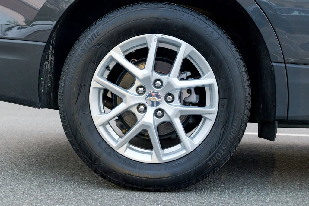 Used 2023 Chevrolet Equinox LT AWD/4WD image 13