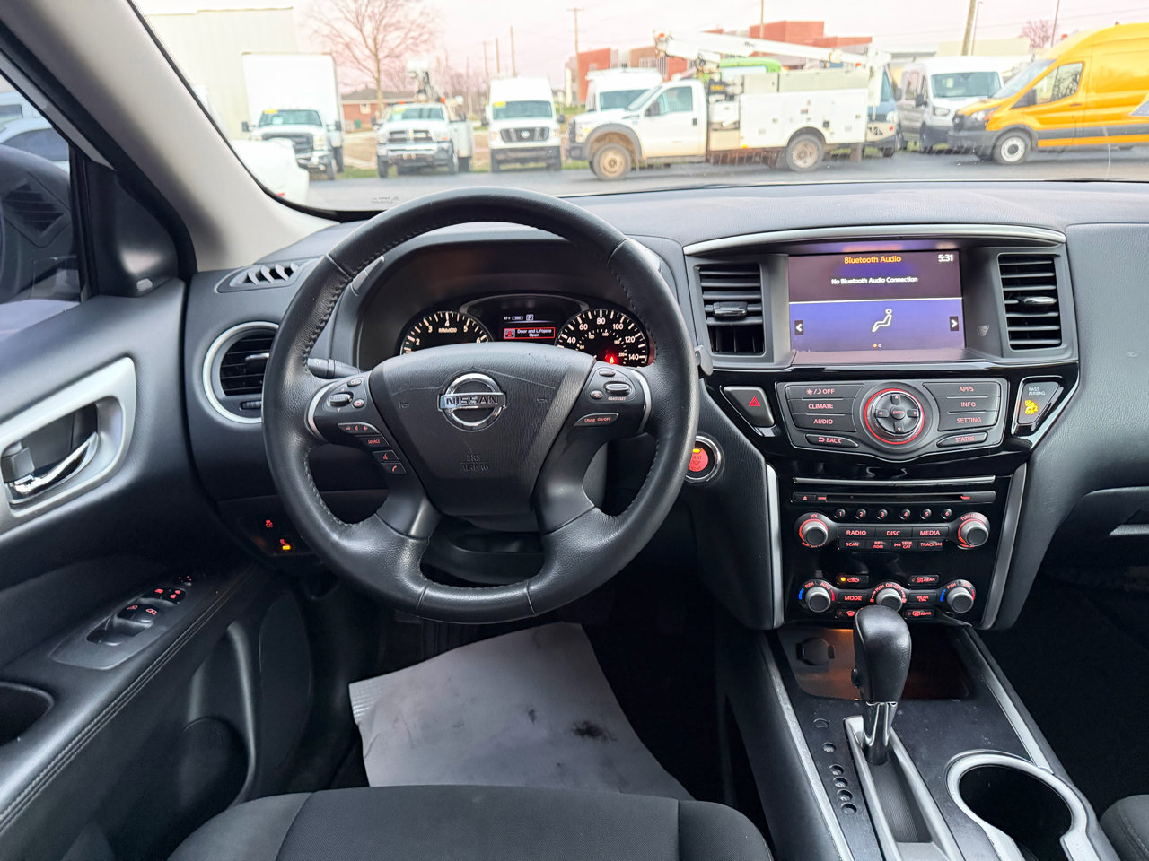 Used 2020 Nissan Pathfinder SV w/ Cargo Package image 16