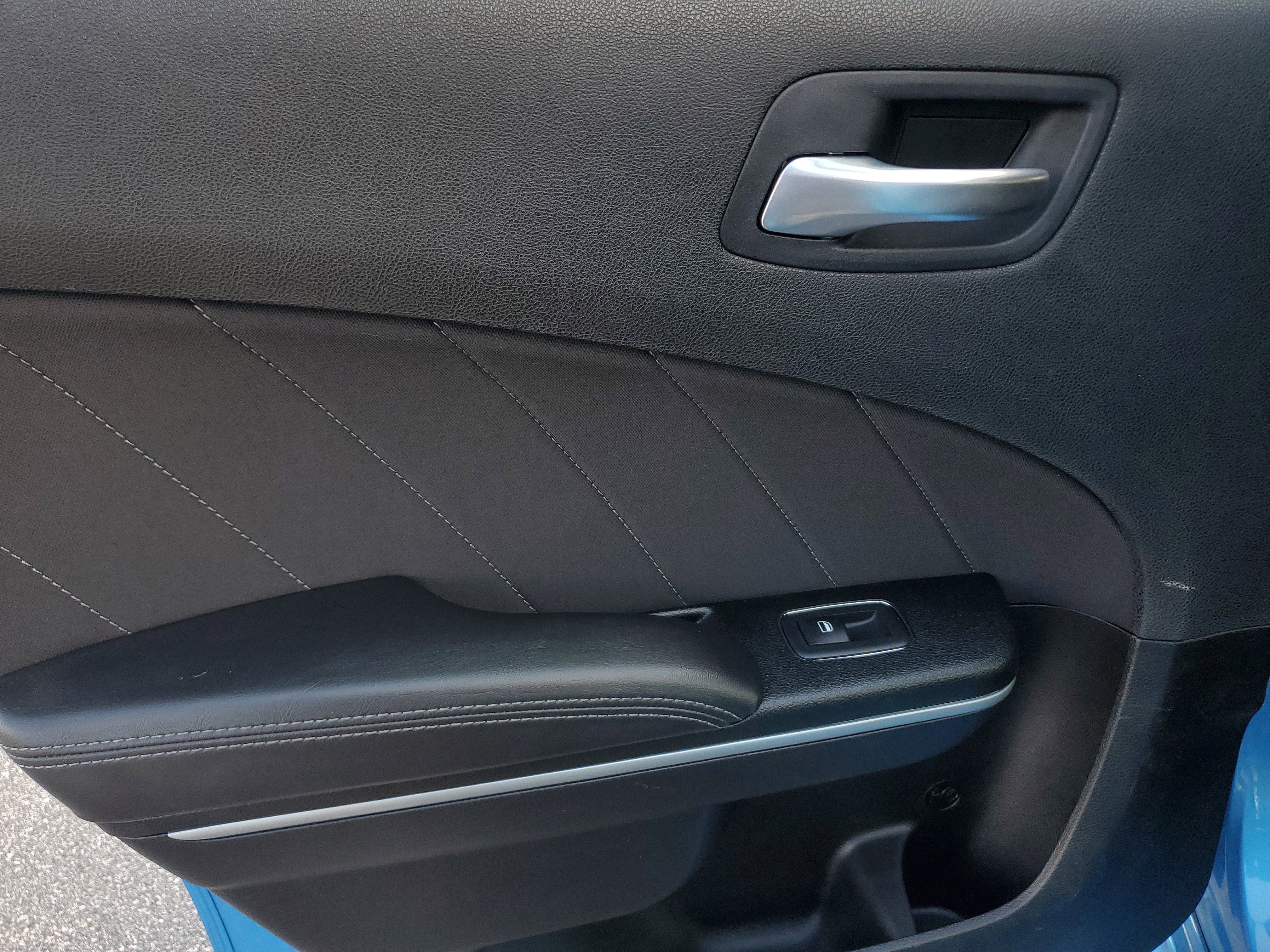 Used 2023 Dodge Charger GT image 12