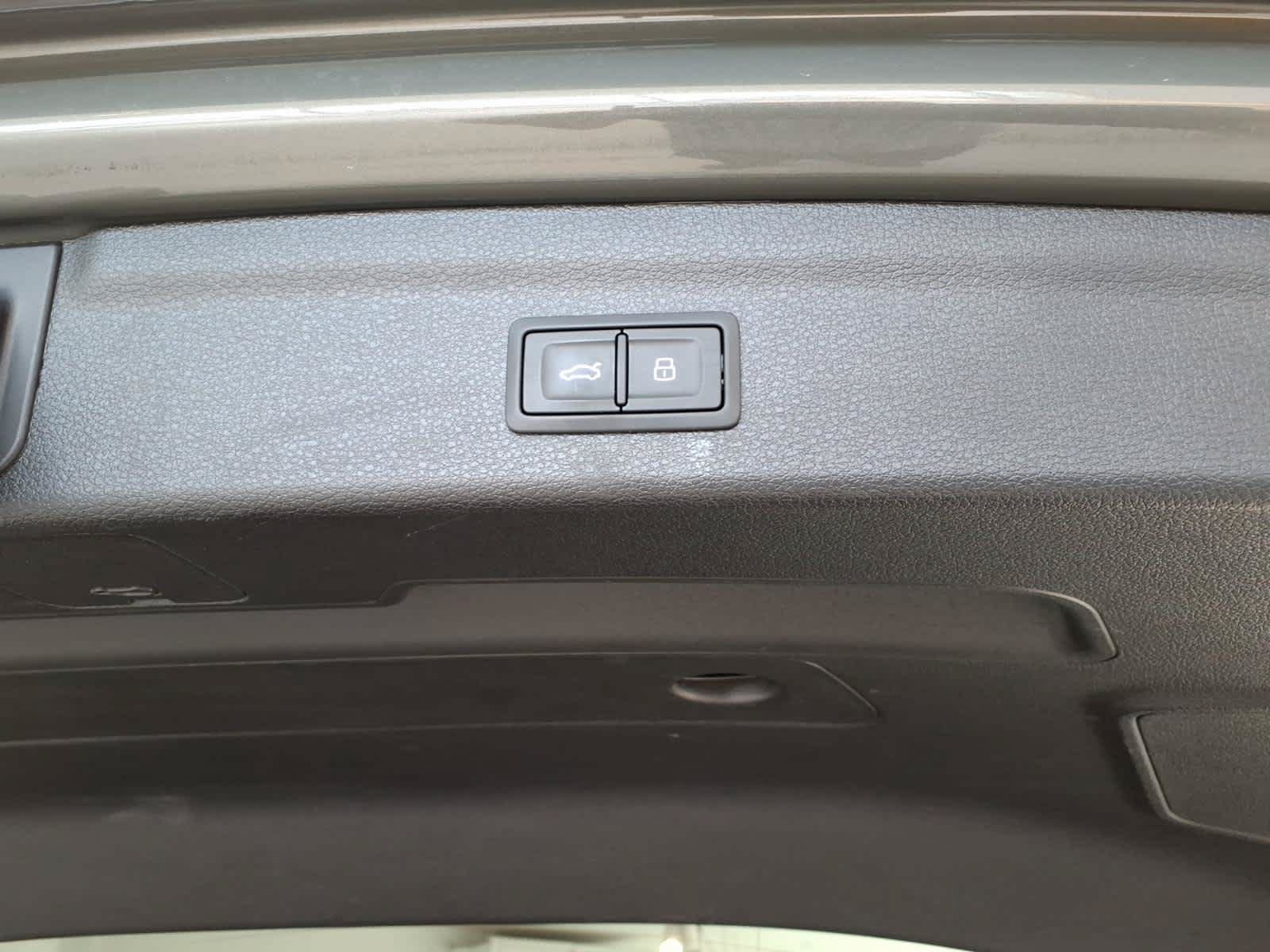 Used 2024 Audi Q3 2.0T Premium Plus AWD/4WD image 12