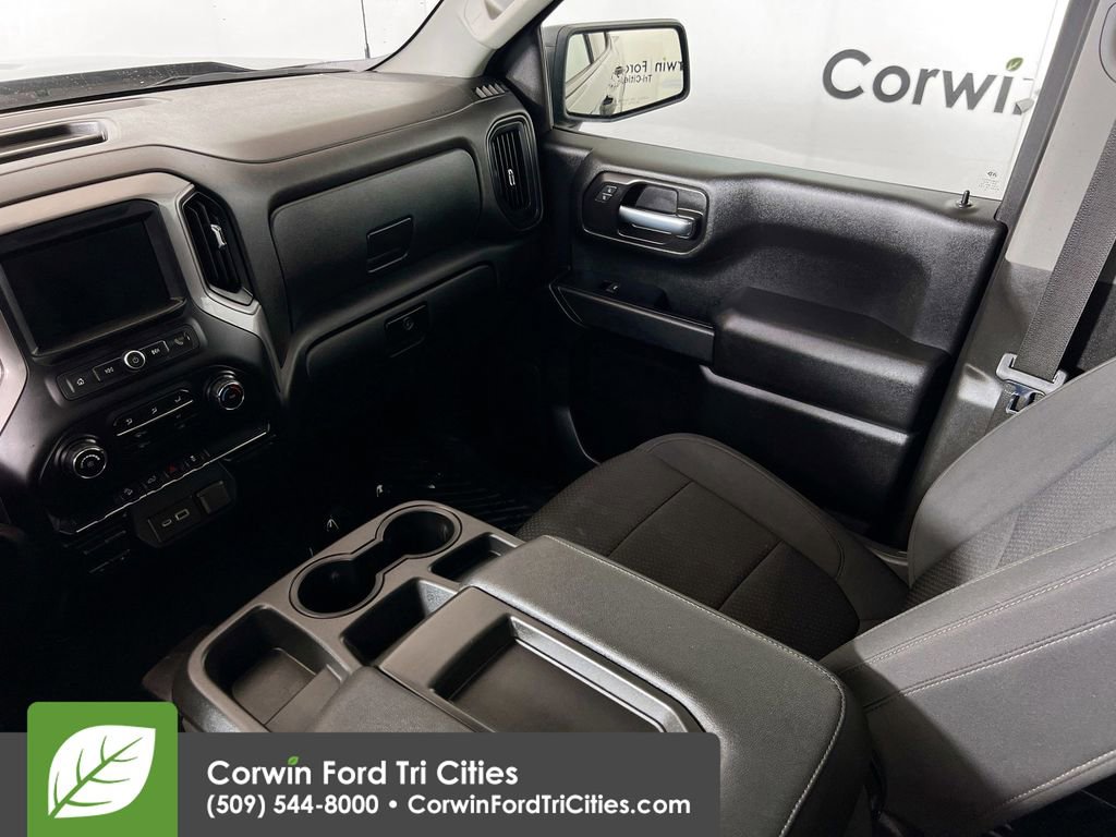 Used 2021 Chevrolet Silverado 1500 Custom Trail Boss w/ LPO, Dark Essentials Package image 24