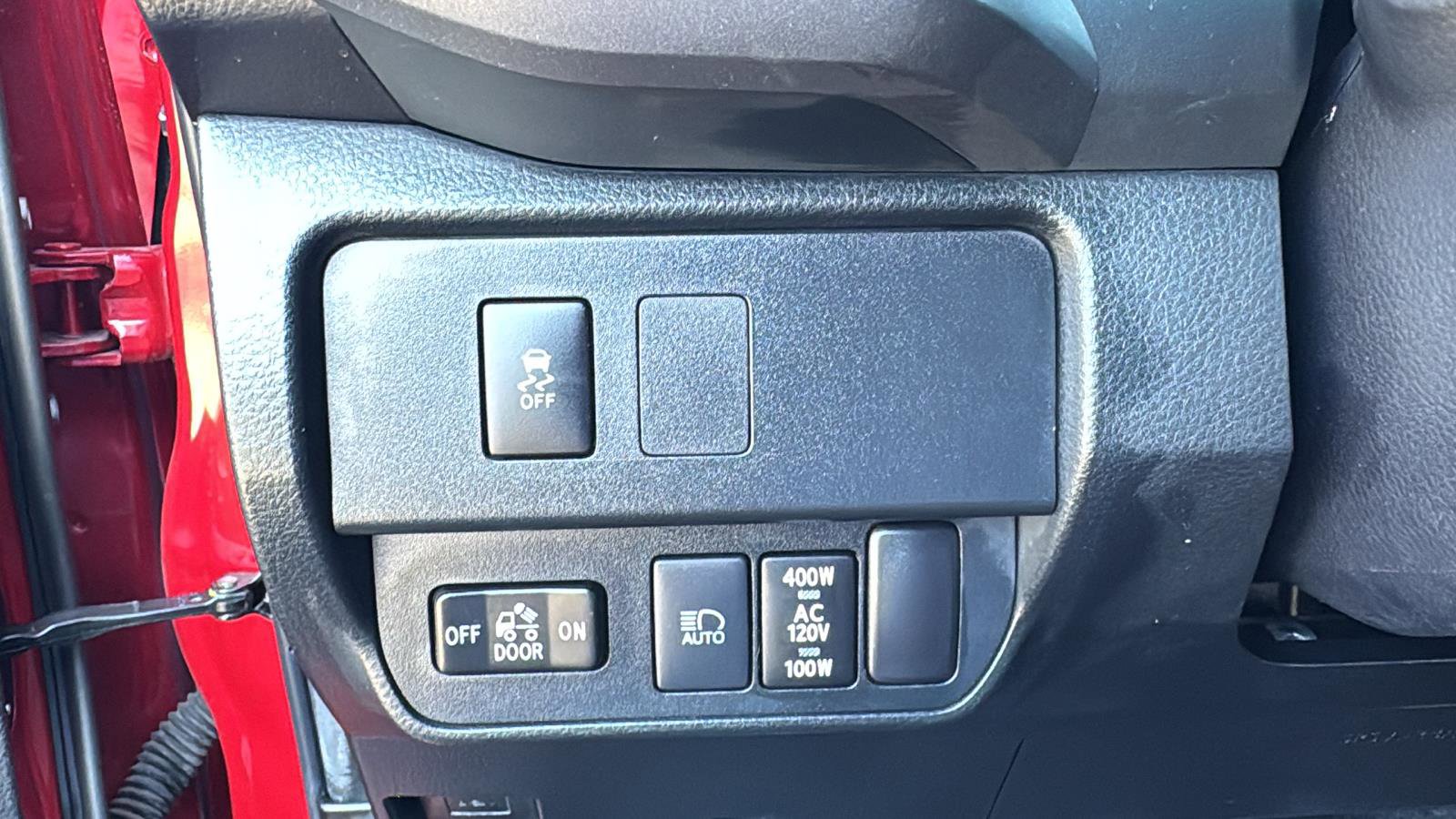 Used 2023 Toyota Tacoma TRD Sport image 12