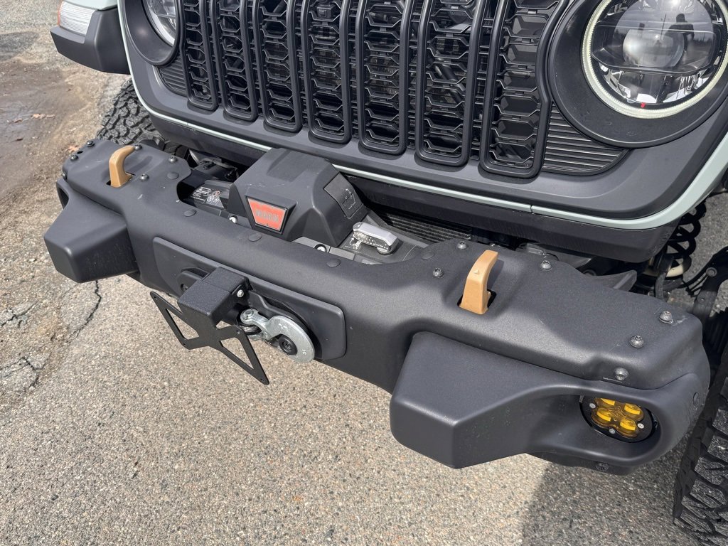 Used 2024 Jeep Wrangler Rubicon 392 image 6