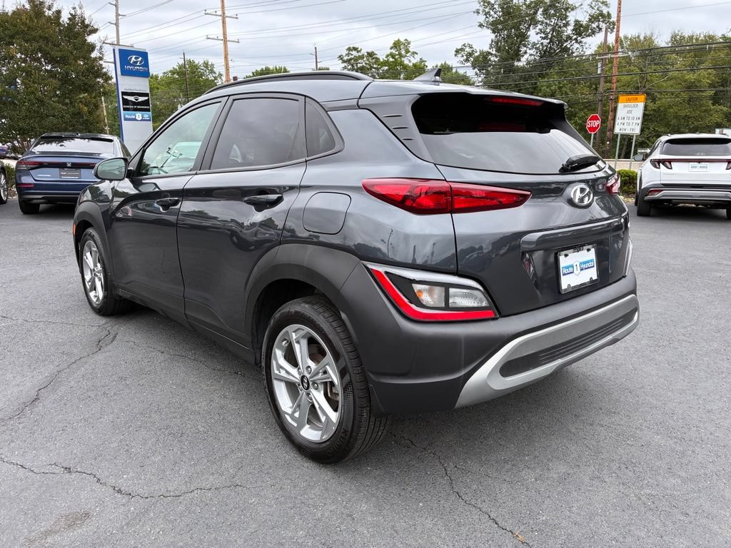 Used 2022 Hyundai Kona SEL w/ Cargo Package AWD/4WD image 5