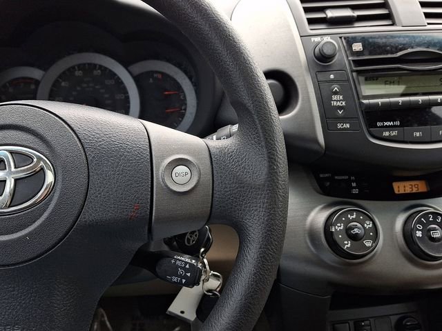 Used 2011 Toyota RAV4 2WD w/ Upgrade Value Pkg image 21