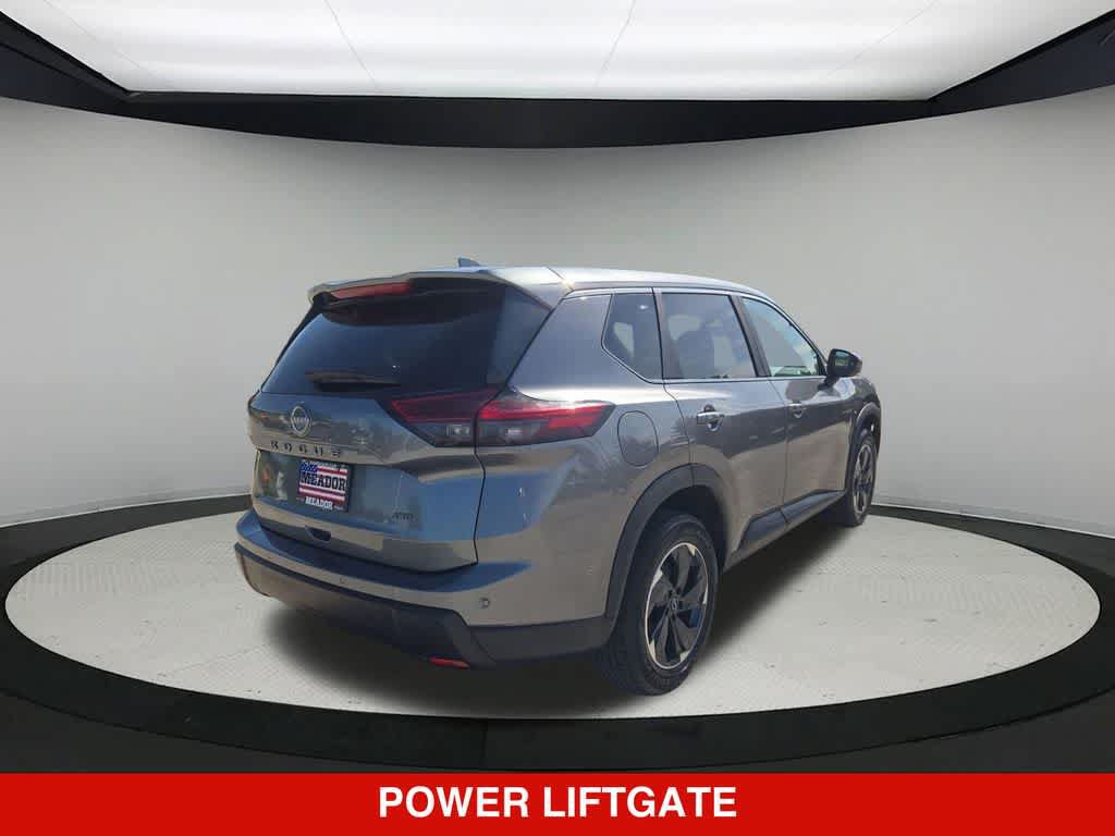 Used 2025 Nissan Rogue SV AWD/4WD image 7