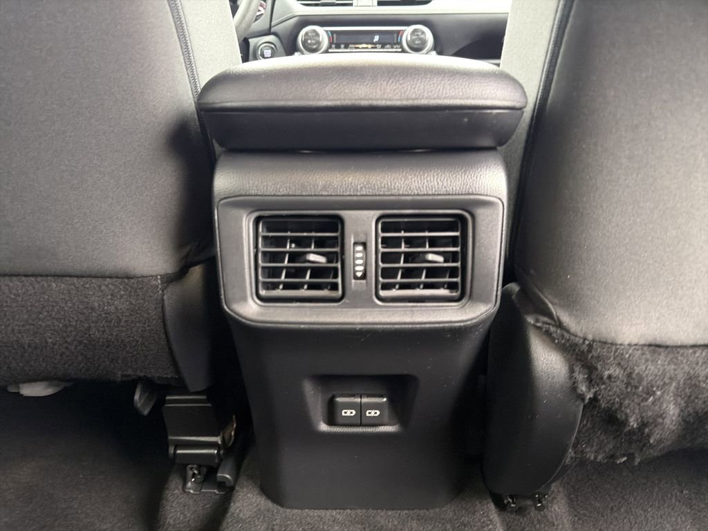 Used 2023 Toyota RAV4 XLE image 22