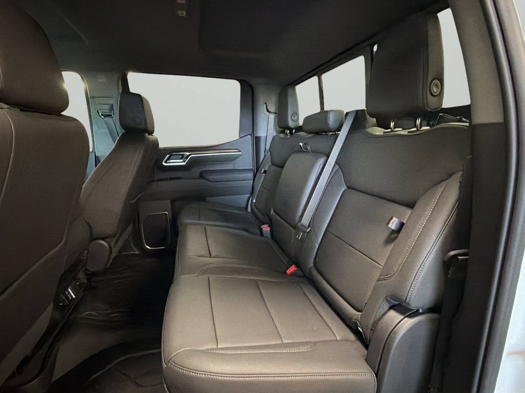 New 2026 Chevrolet Silverado 1500 LT w/ Leather Package AWD/4WD image 14