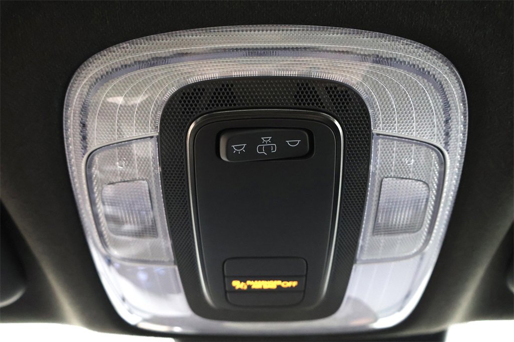 Used 2025 Hyundai Elantra Sport image 25