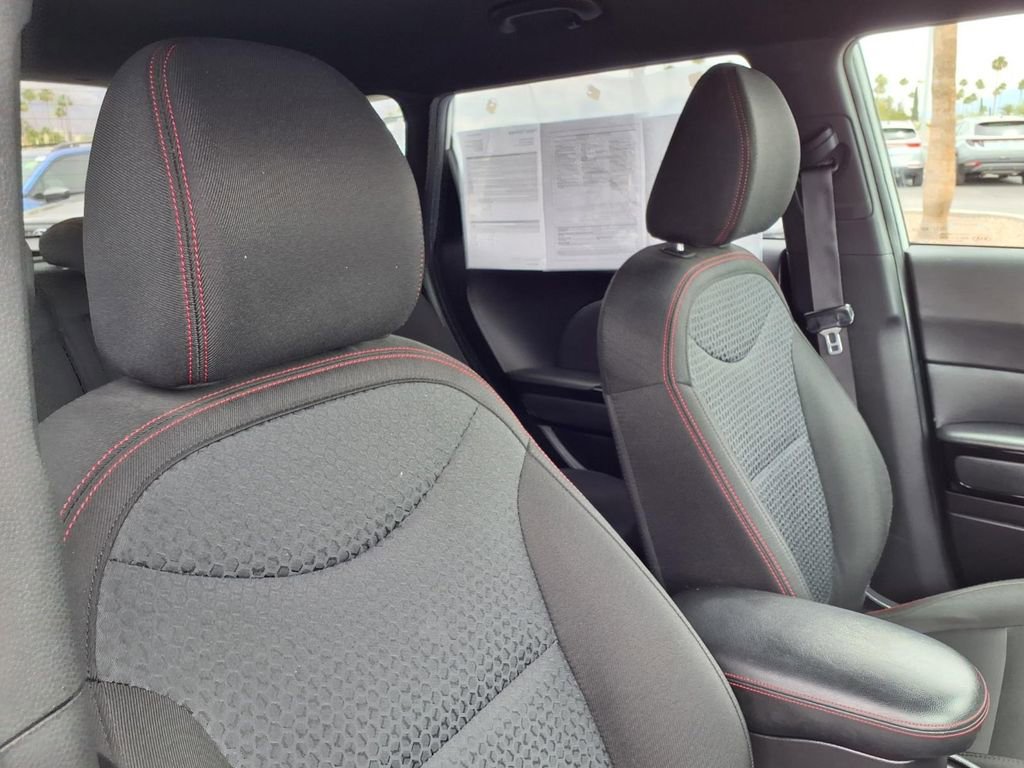 Used 2016 Kia Soul + w/ Soulful Package FWD image 19
