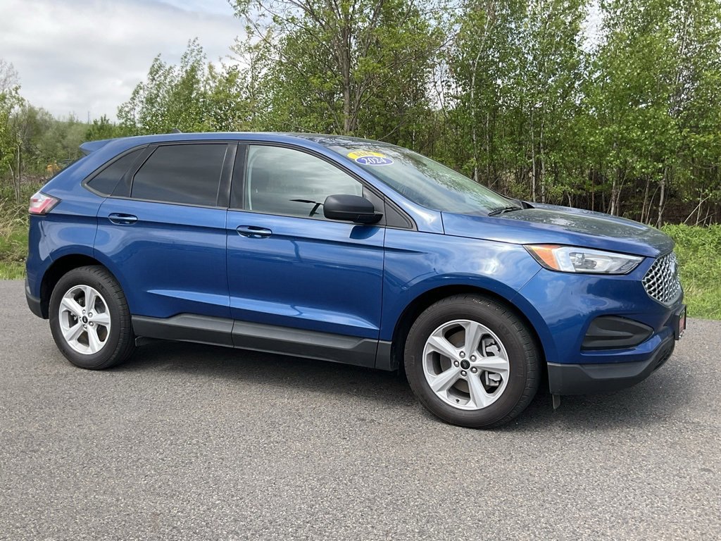 New 2024 Ford Edge SE image 1