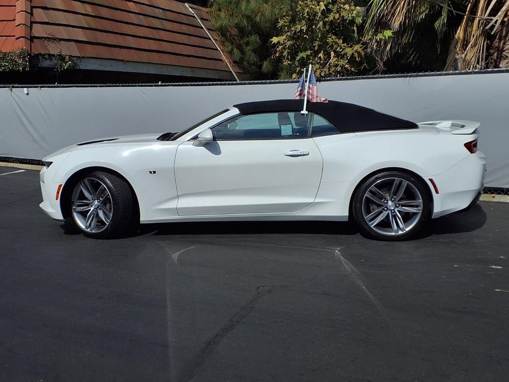 Used 2016 Chevrolet Camaro SS RWD image 4