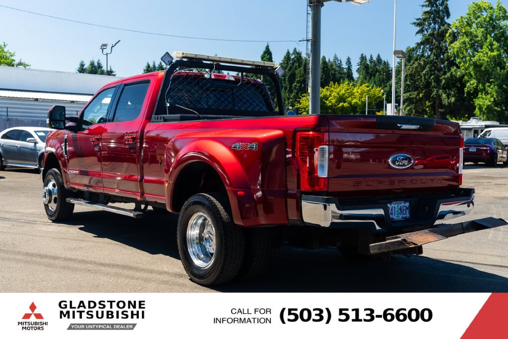 Used 2017 Ford F350 Lariat AWD/4WD image 6