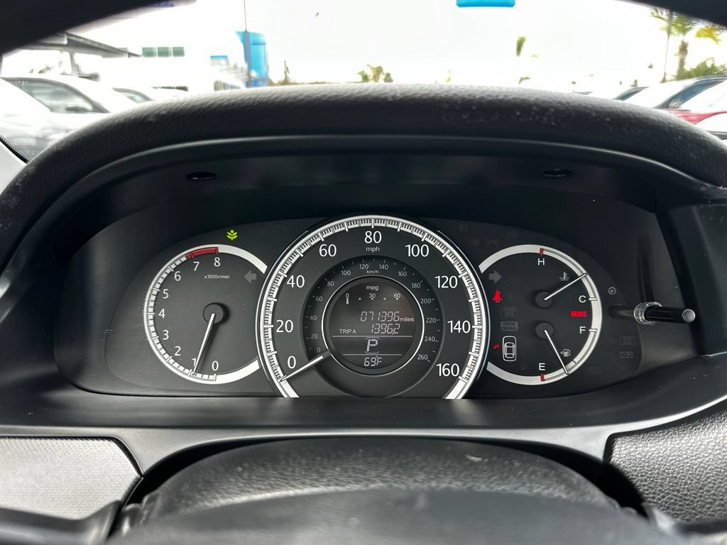 Used 2013 Honda Accord LX image 24