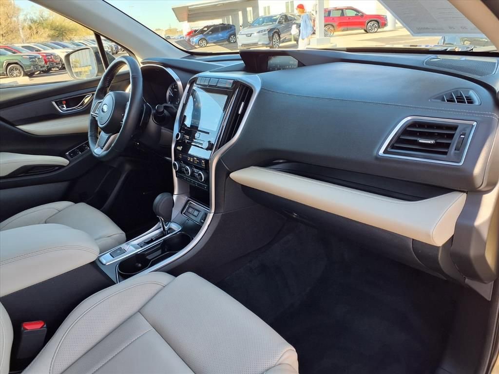 Certified 2022 Subaru Ascent Limited w/ Technology Package image 19