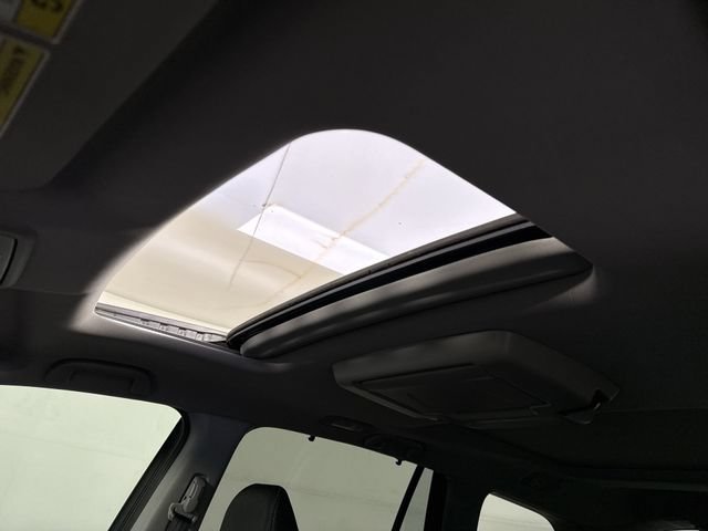 Used 2020 Honda Pilot Elite image 18