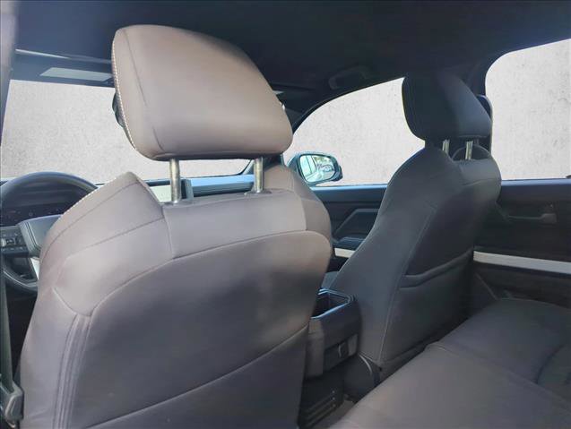 Used 2024 Toyota Tacoma TRD Sport image 19