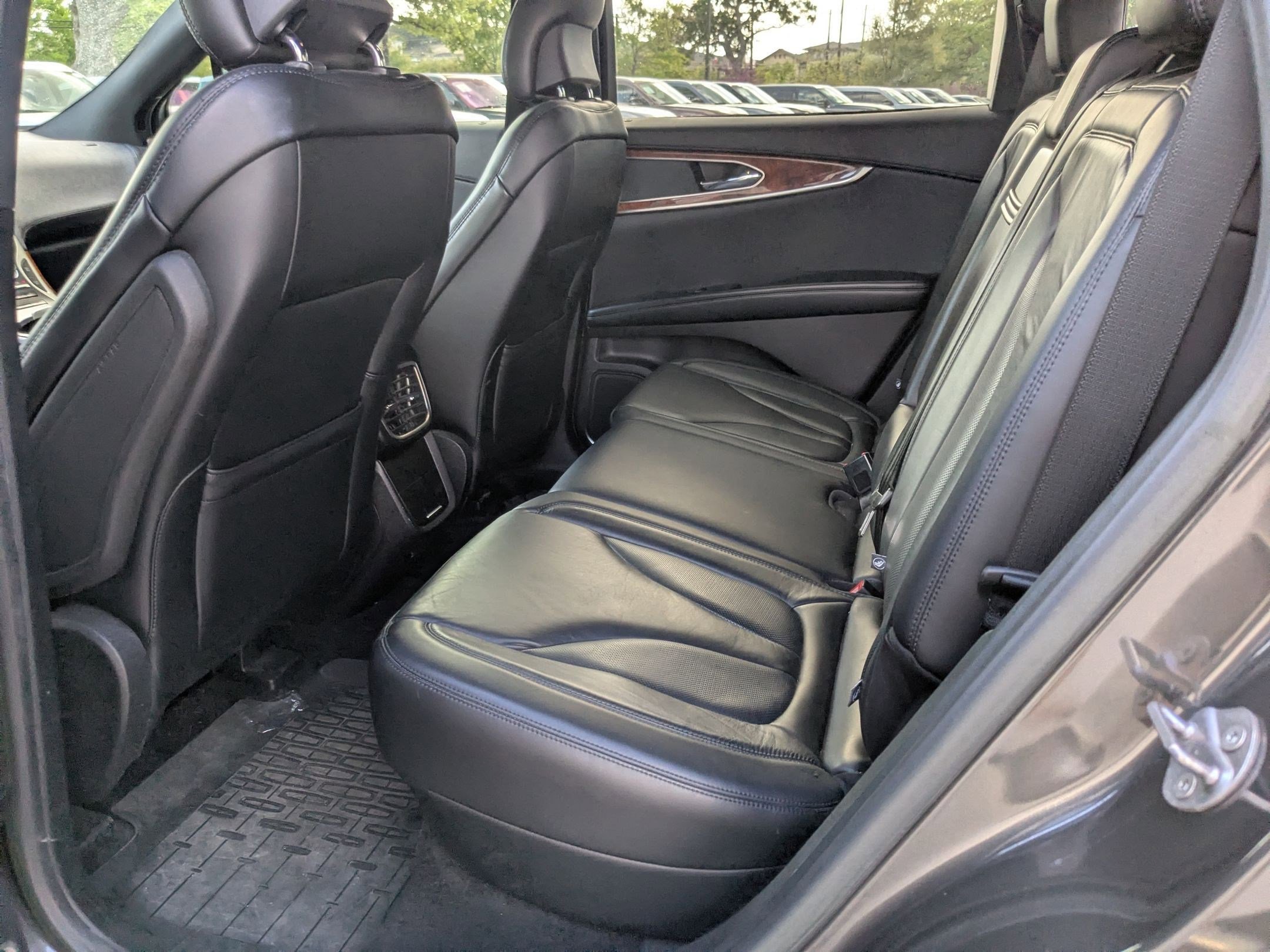 Used 2019 Lincoln Nautilus Select w/ Cargo Utility Package image 20