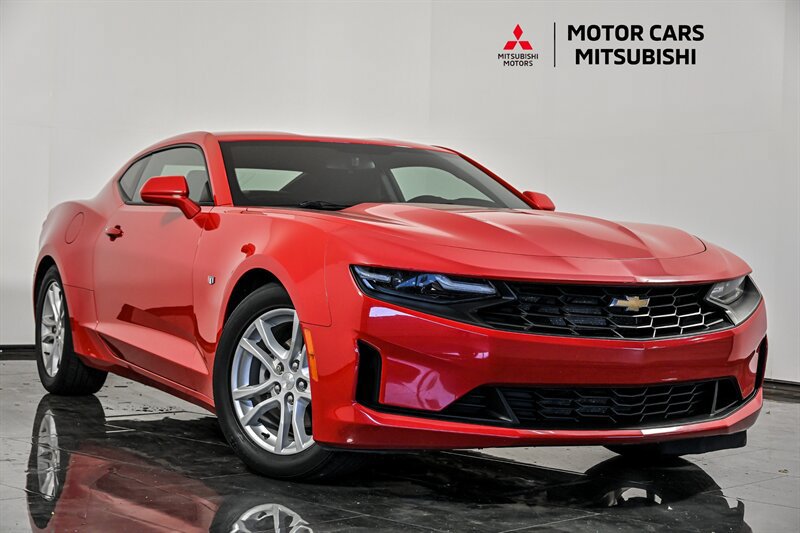 Used 2020 Chevrolet Camaro LS RWD image 1