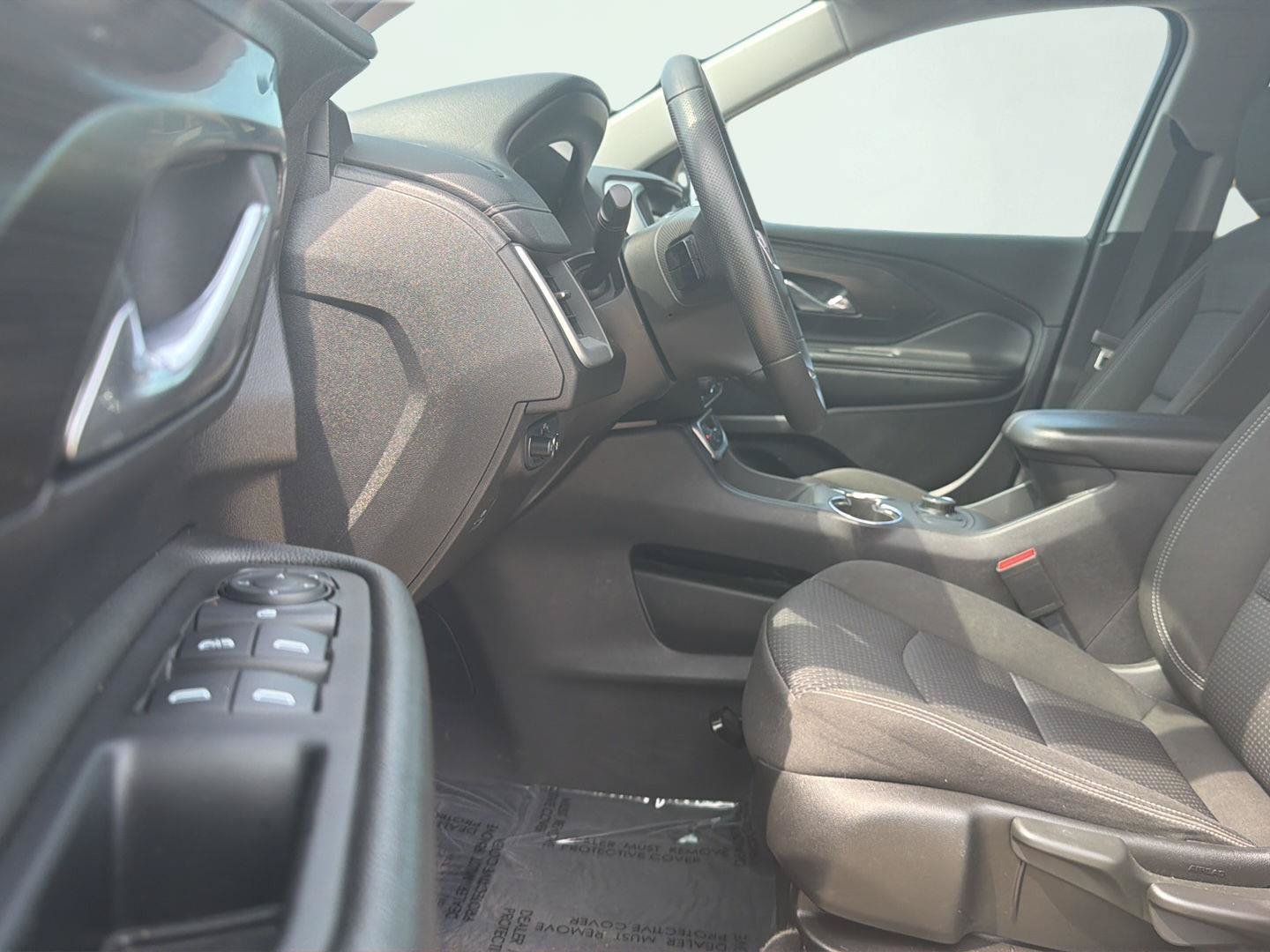 Used 2024 GMC Terrain SLE AWD/4WD image 2