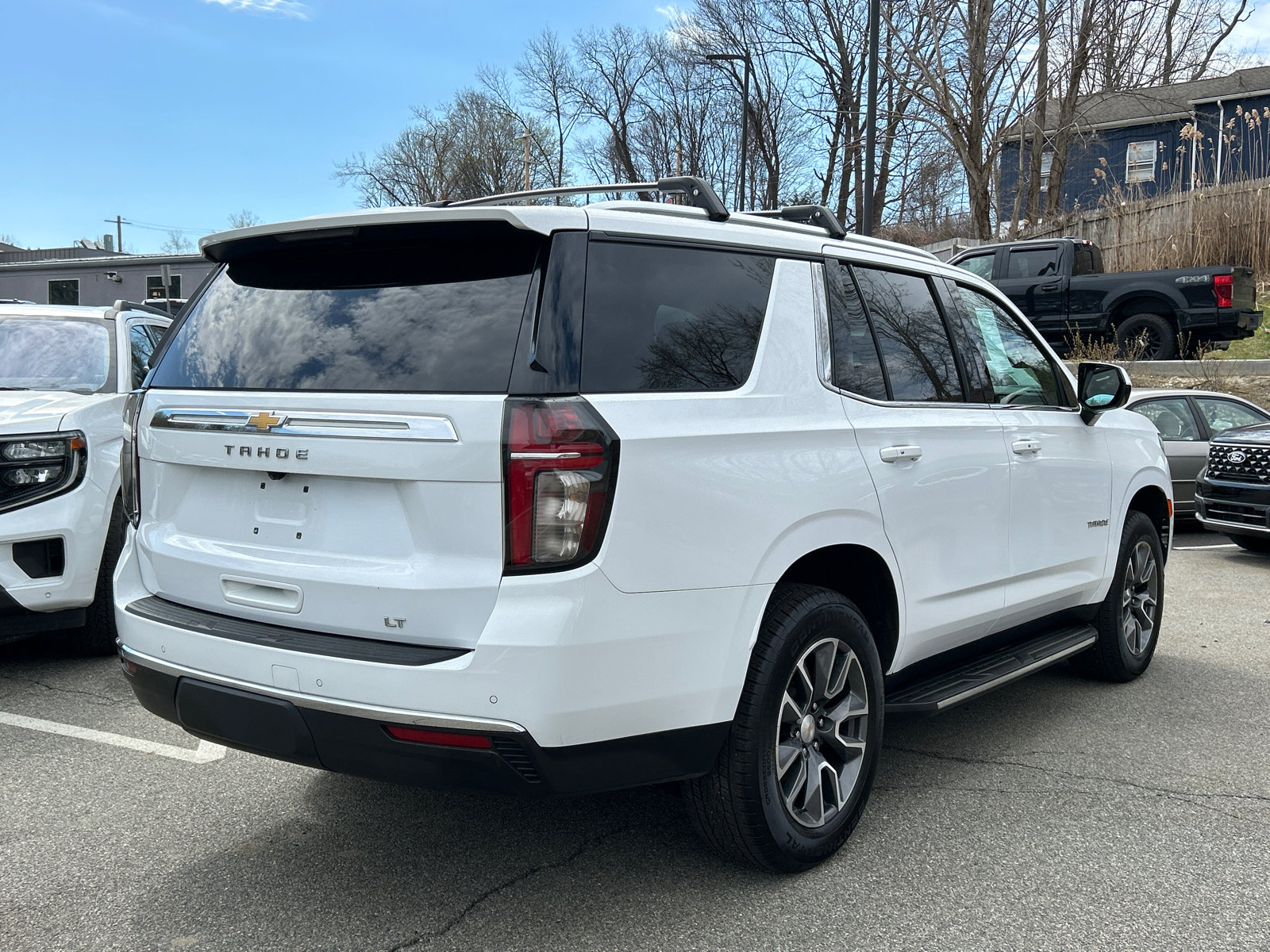 Used 2021 Chevrolet Tahoe LT AWD/4WD image 2