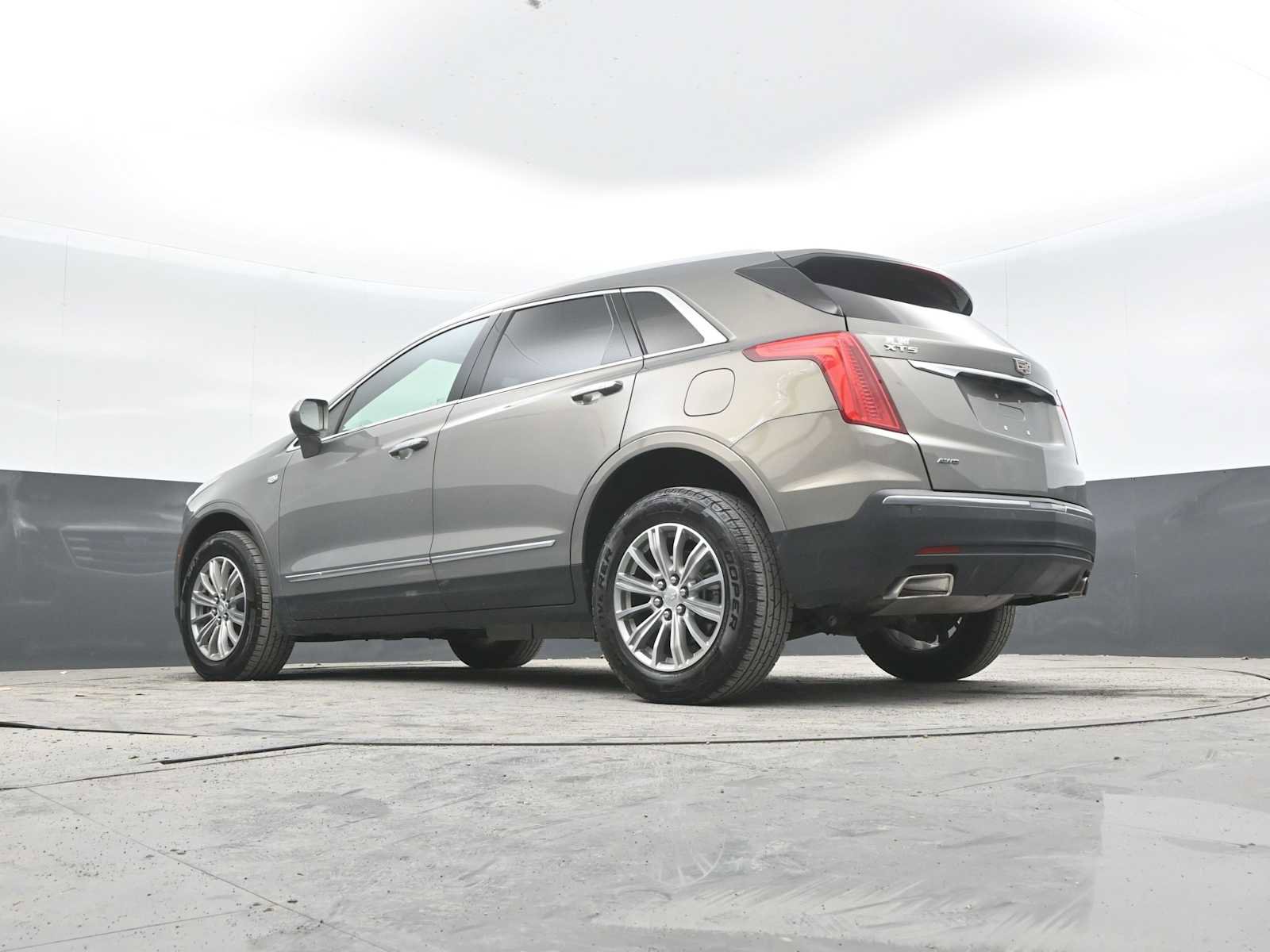 Used 2019 Cadillac XT5 Luxury AWD/4WD image 37