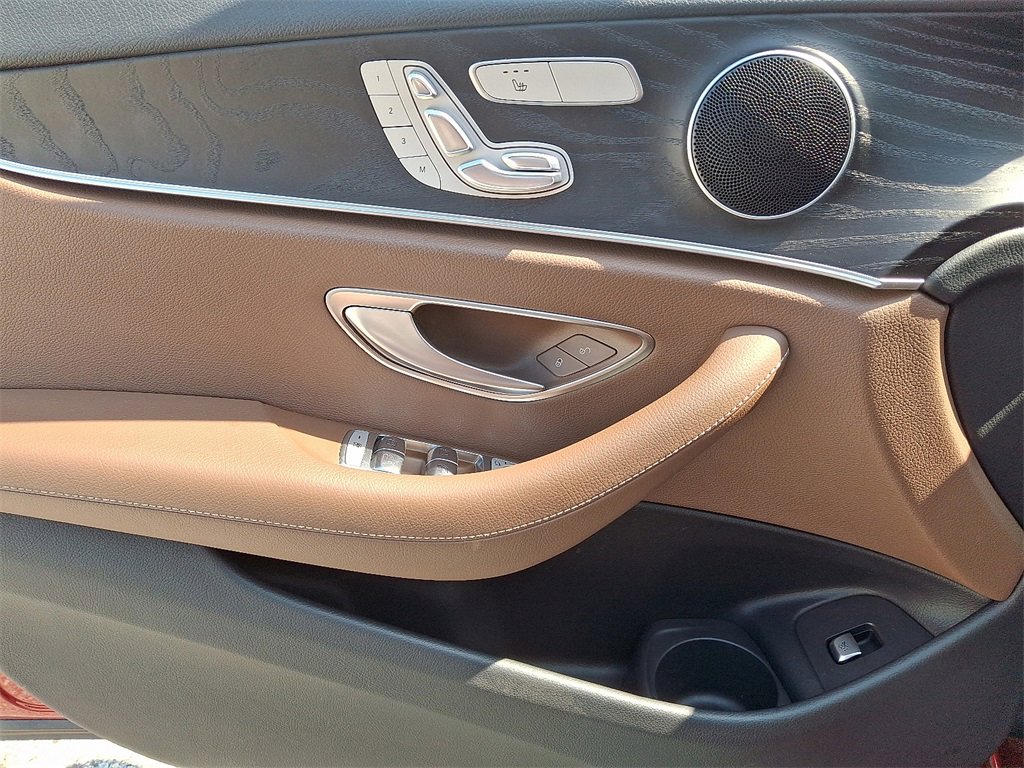 Certified 2022 Mercedes-Benz E 350 4MATIC Sedan image 12