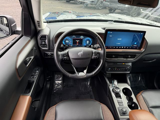 Used 2025 Ford Bronco Sport Outer Banks w/ Outer Banks Tech Package+ AWD/4WD image 6
