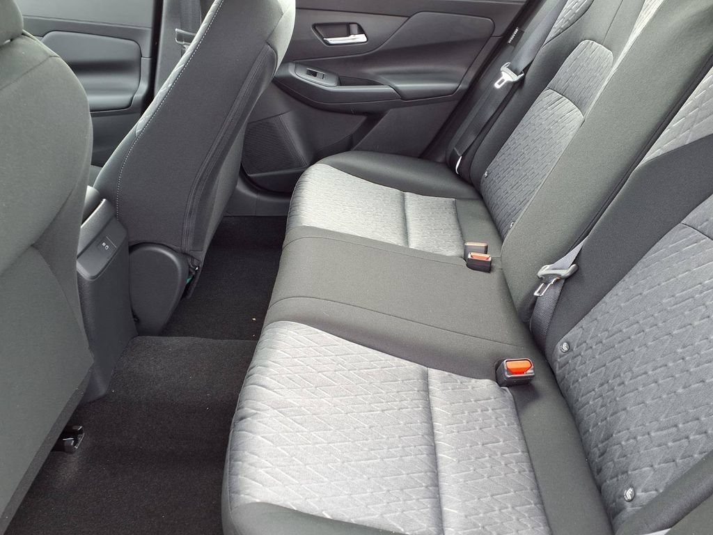 New 2026 Nissan Sentra SV w/ SV Convenience Package FWD image 10
